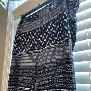 Smooth, silky and soft pants with elastic waist!